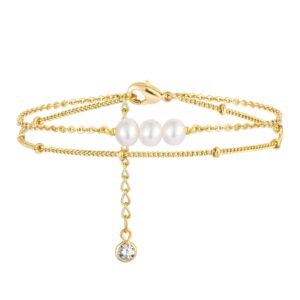 Pearl-kissed elegance in gold